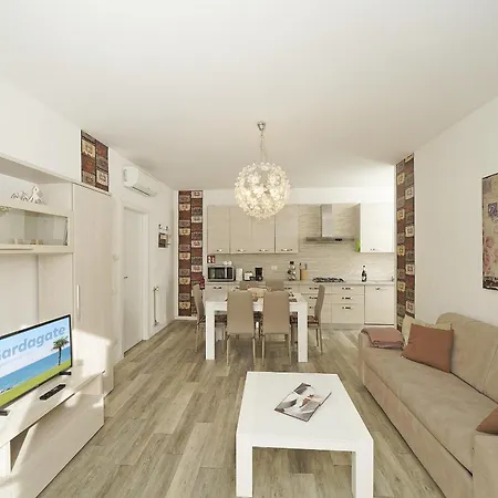 Casa Barbara * מנרבה דל גארדה