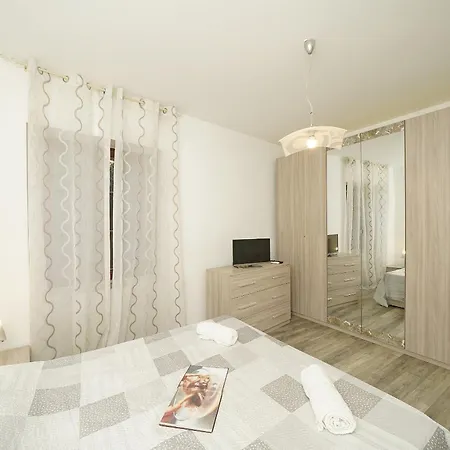 Casa Barbara מנרבה דל גארדה